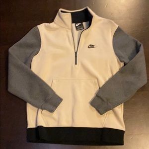 Men’s Nike Half Zip Sweatshirt
